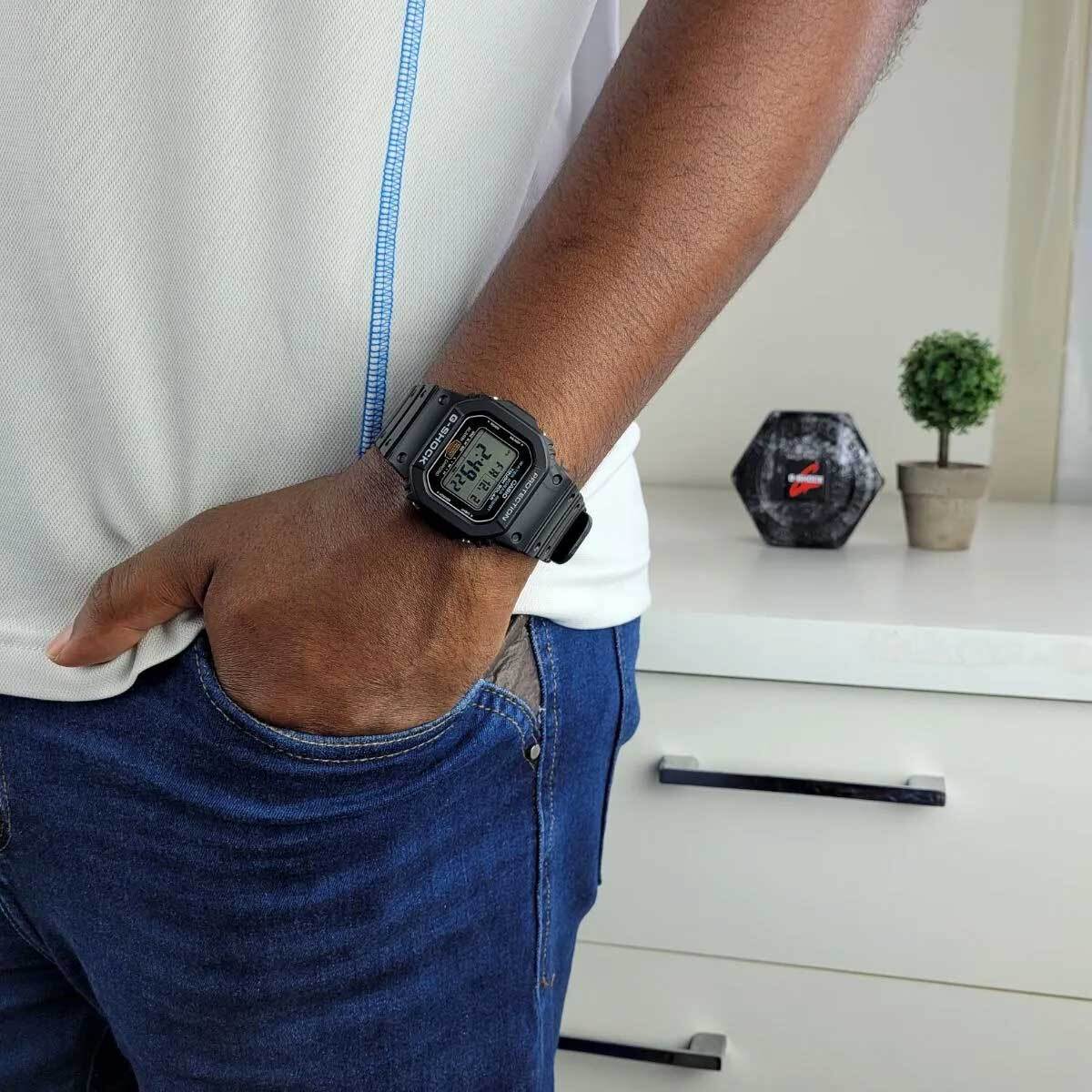 Наручные часы Casio G-SHOCK G-5600UE-1E