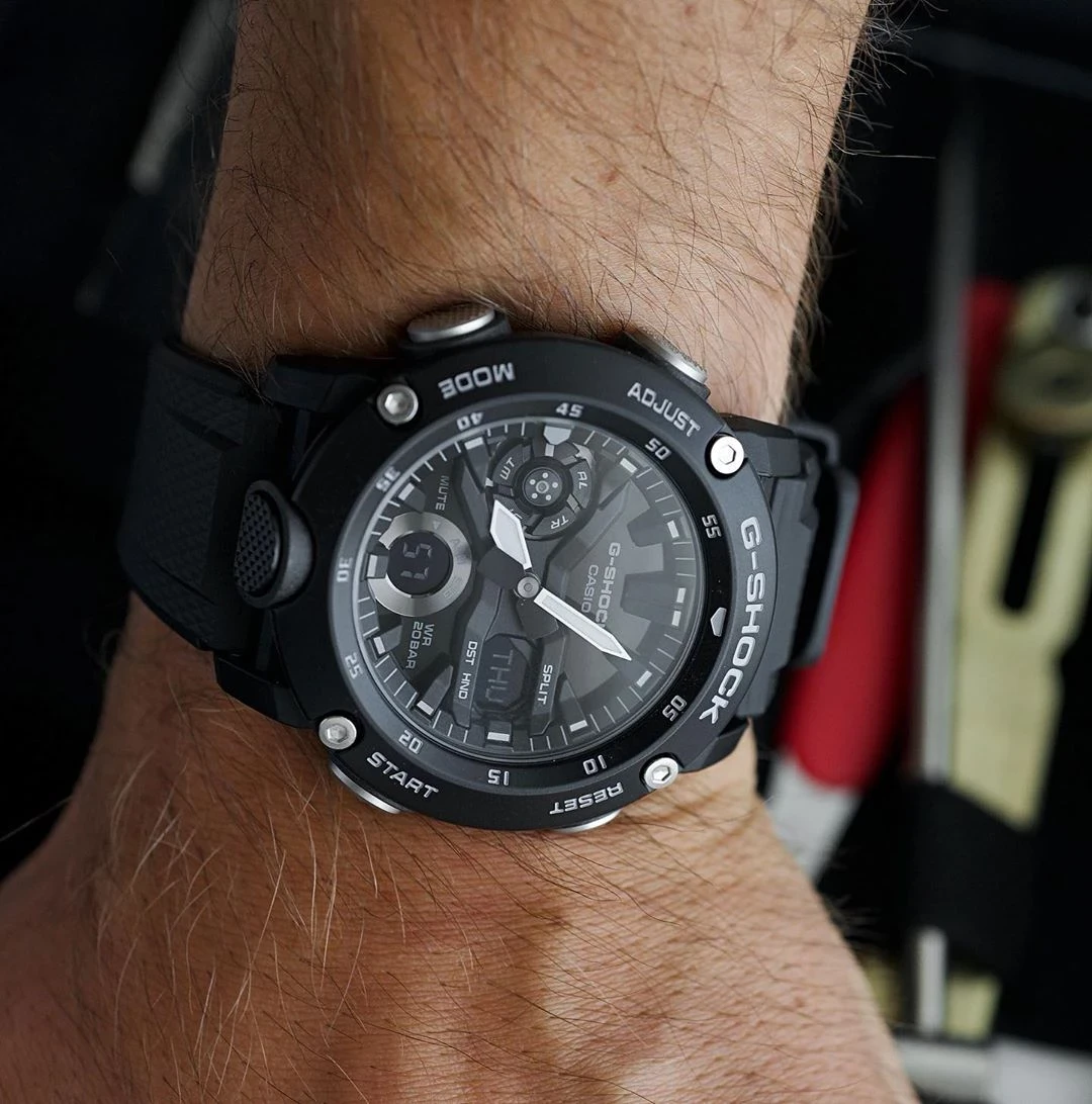 Наручные часы Casio G-SHOCK GA-2000S-1A