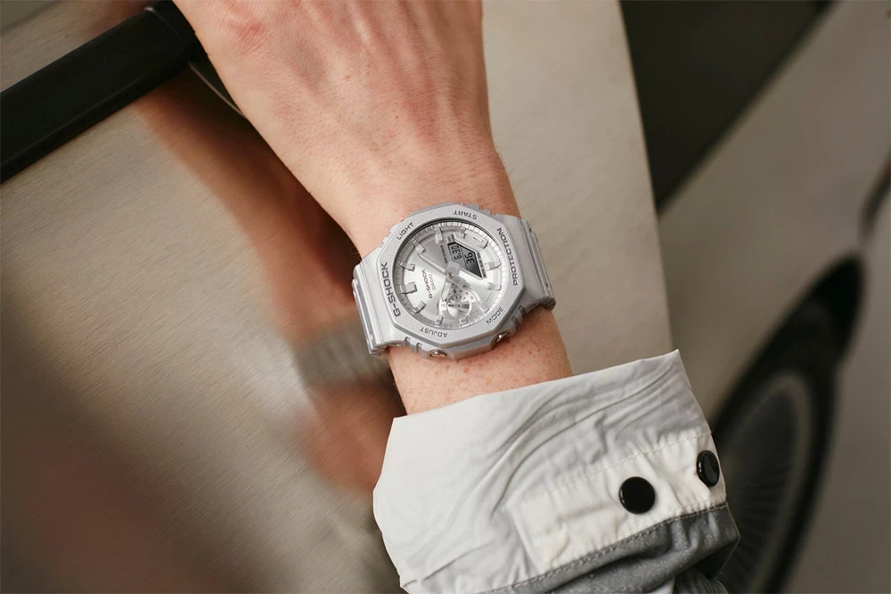 Наручные часы Casio G-SHOCK GA-2100FF-8A