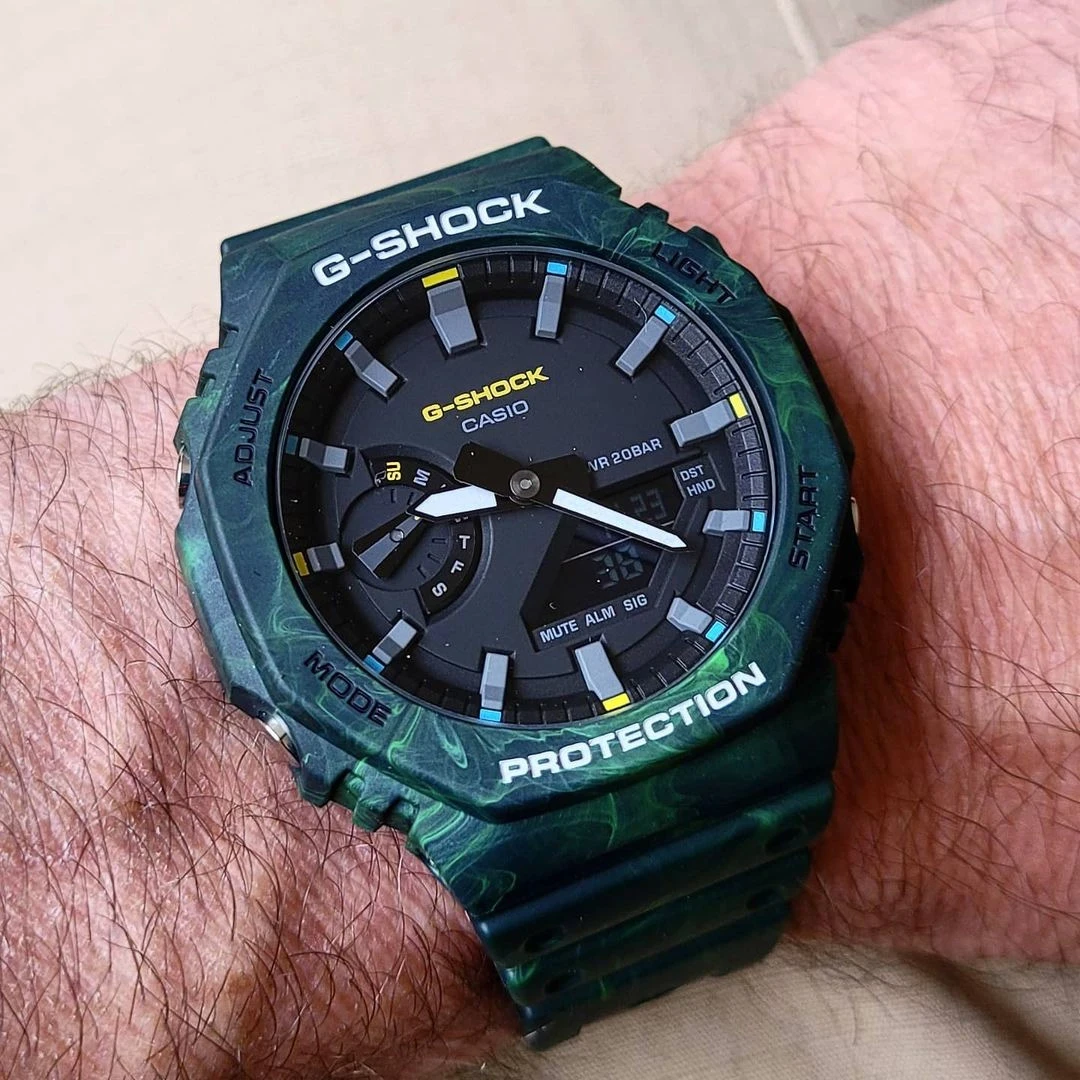 Наручные часы Casio G-SHOCK GA-2100FR-3A