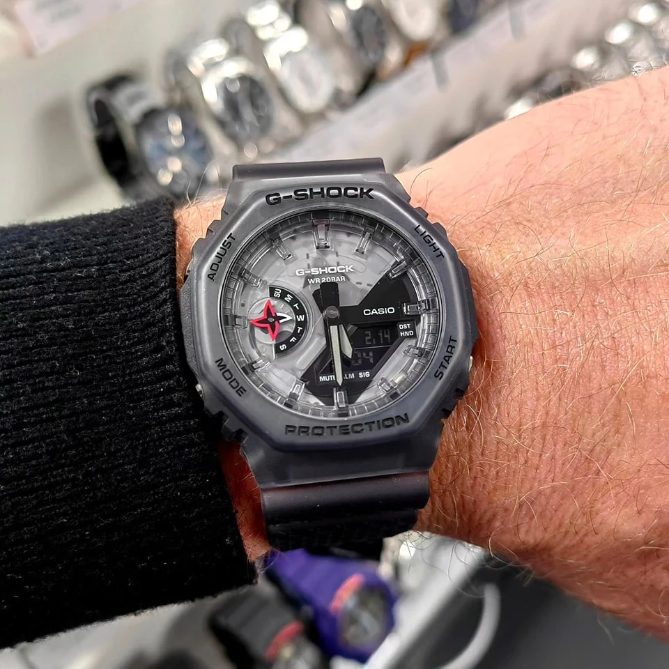 Наручные часы Casio G-SHOCK GA-2100NNJ-8A