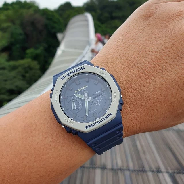 Наручные часы Casio G-SHOCK GA-2110ET-2A