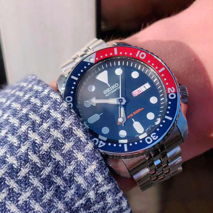 Наручные часы Seiko SKX009K2