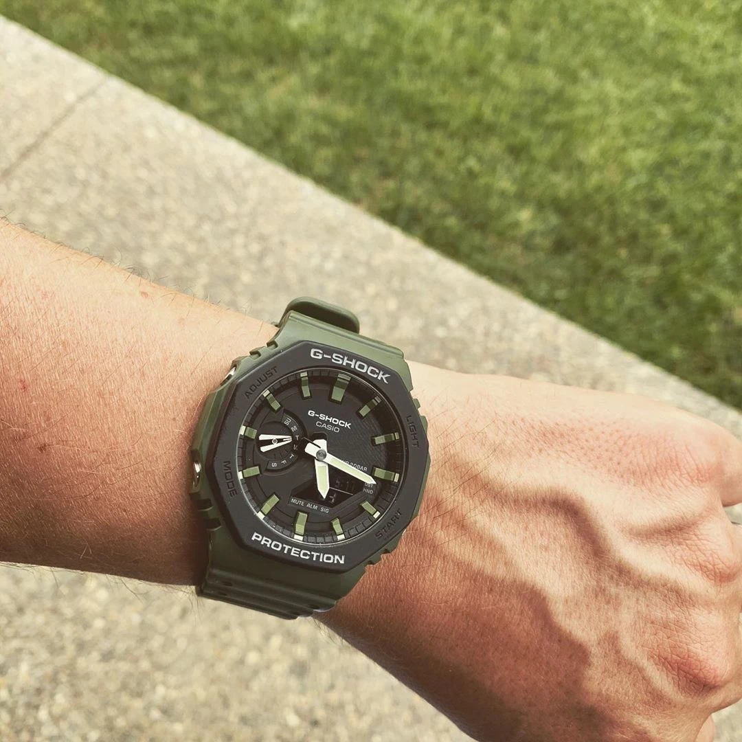 Наручные часы Casio G-SHOCK GA-2110SU-3A