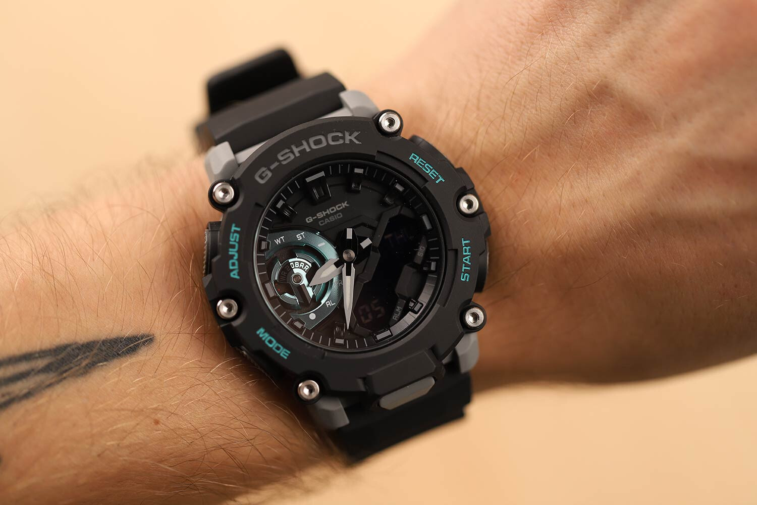 Наручные часы Casio G-SHOCK GA-2200M-1A