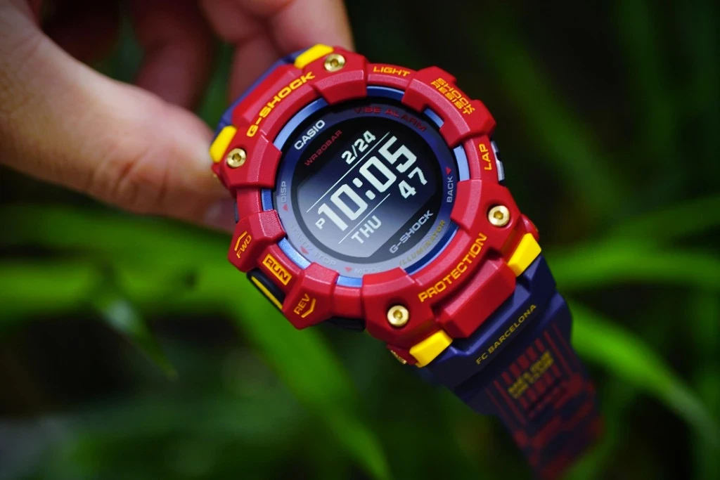 Наручные часы Casio G-SHOCK GBD-100BAR-4E