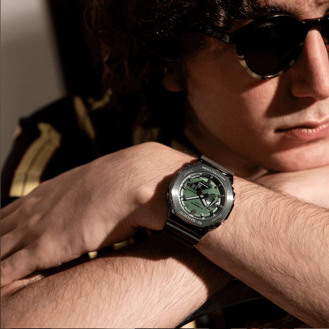 Наручные часы Casio G-SHOCK GM-2100B-3A