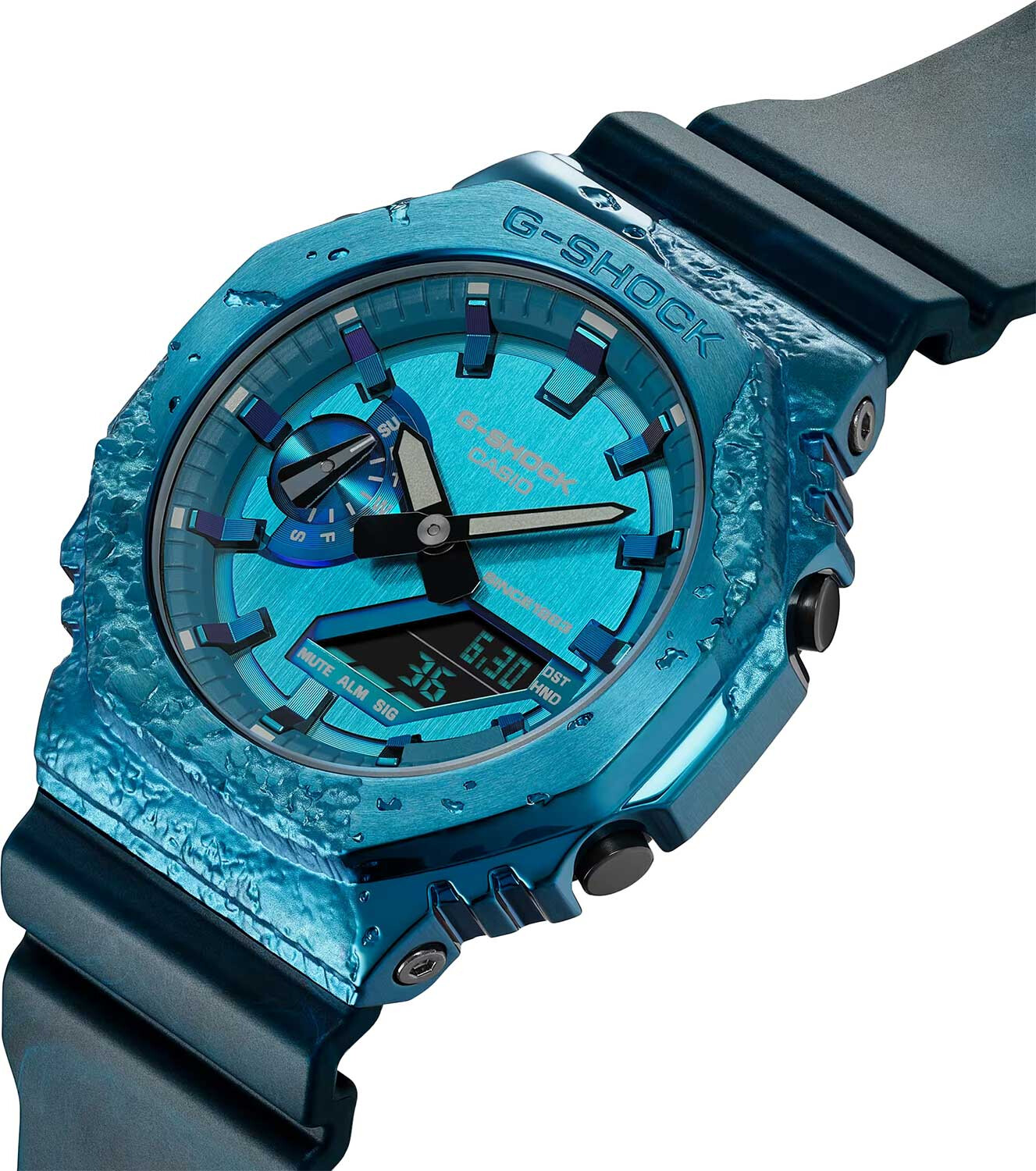 Наручные часы Casio G-SHOCK GM-2140GEM-2A