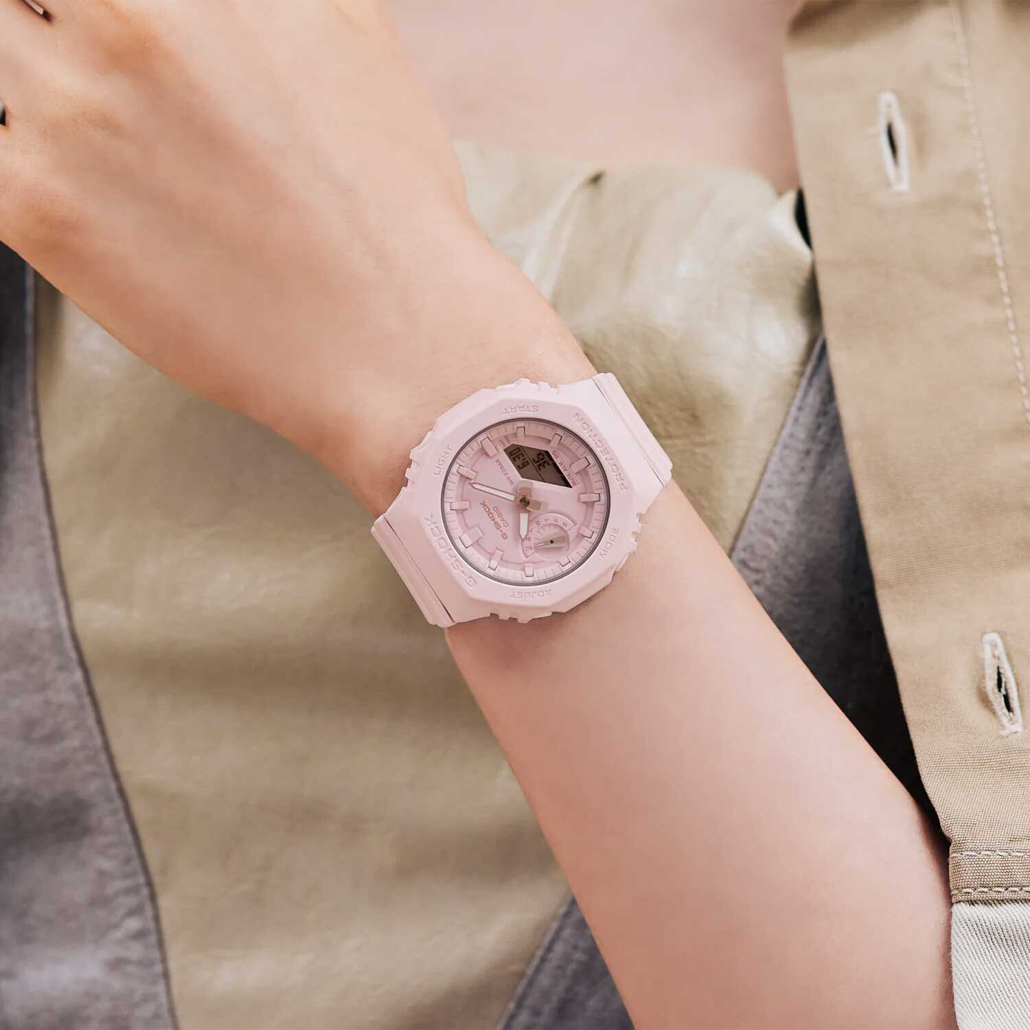 Наручные часы Casio G-SHOCK GMA-S2100BA-4A