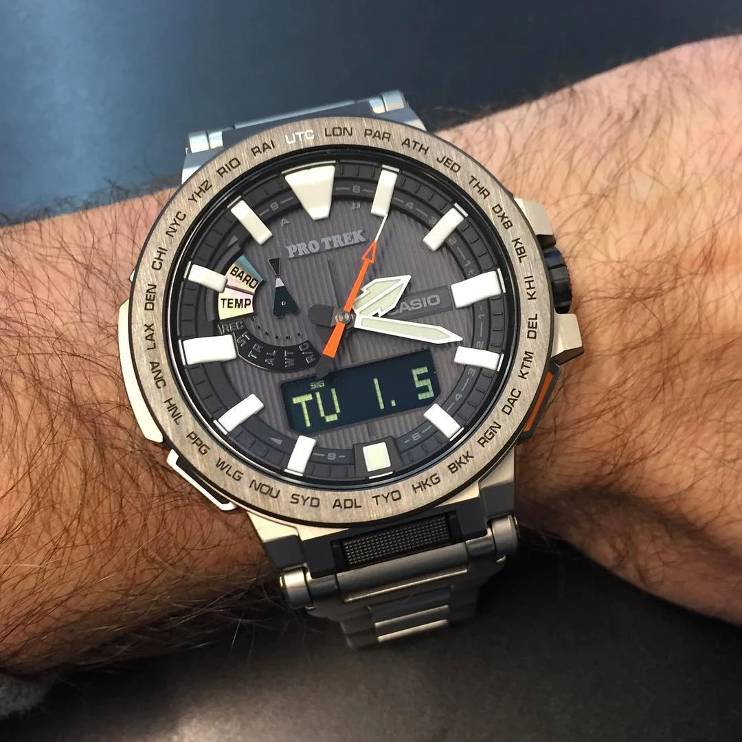 Наручные часы Casio Pro Trek PRX-8000T-7A