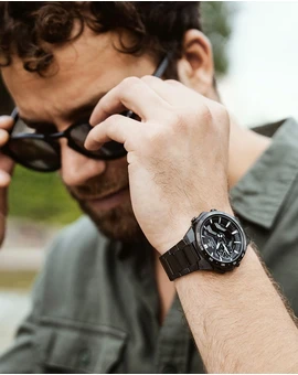 Наручные часы Casio Edifice ECB-2200DC-1A, изображение 2