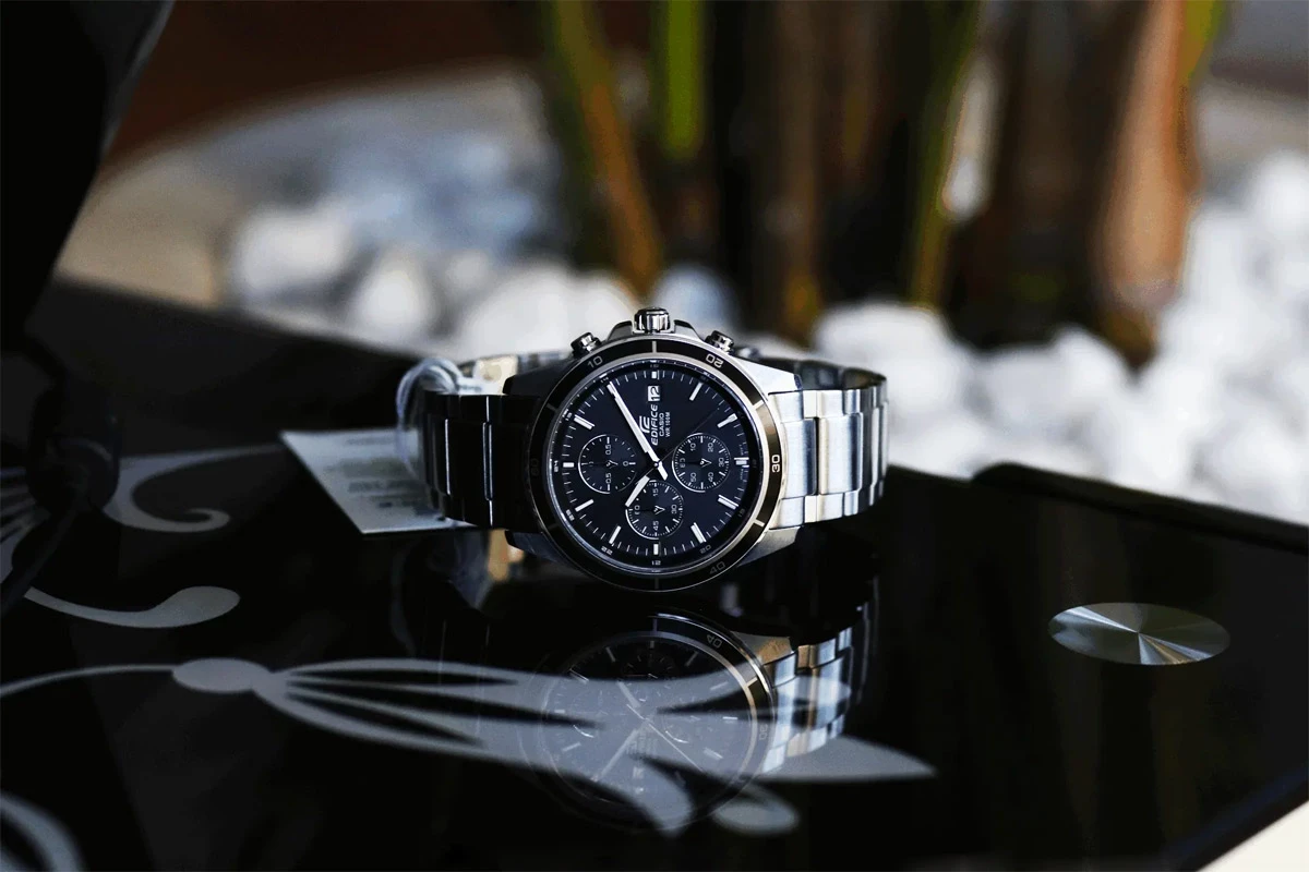 Наручные часы Casio Edifice EFR-526D-1A