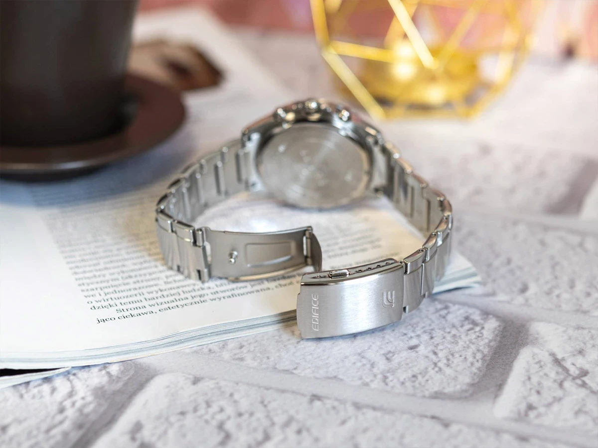 Наручные часы Casio Edifice EFR-526D-2A