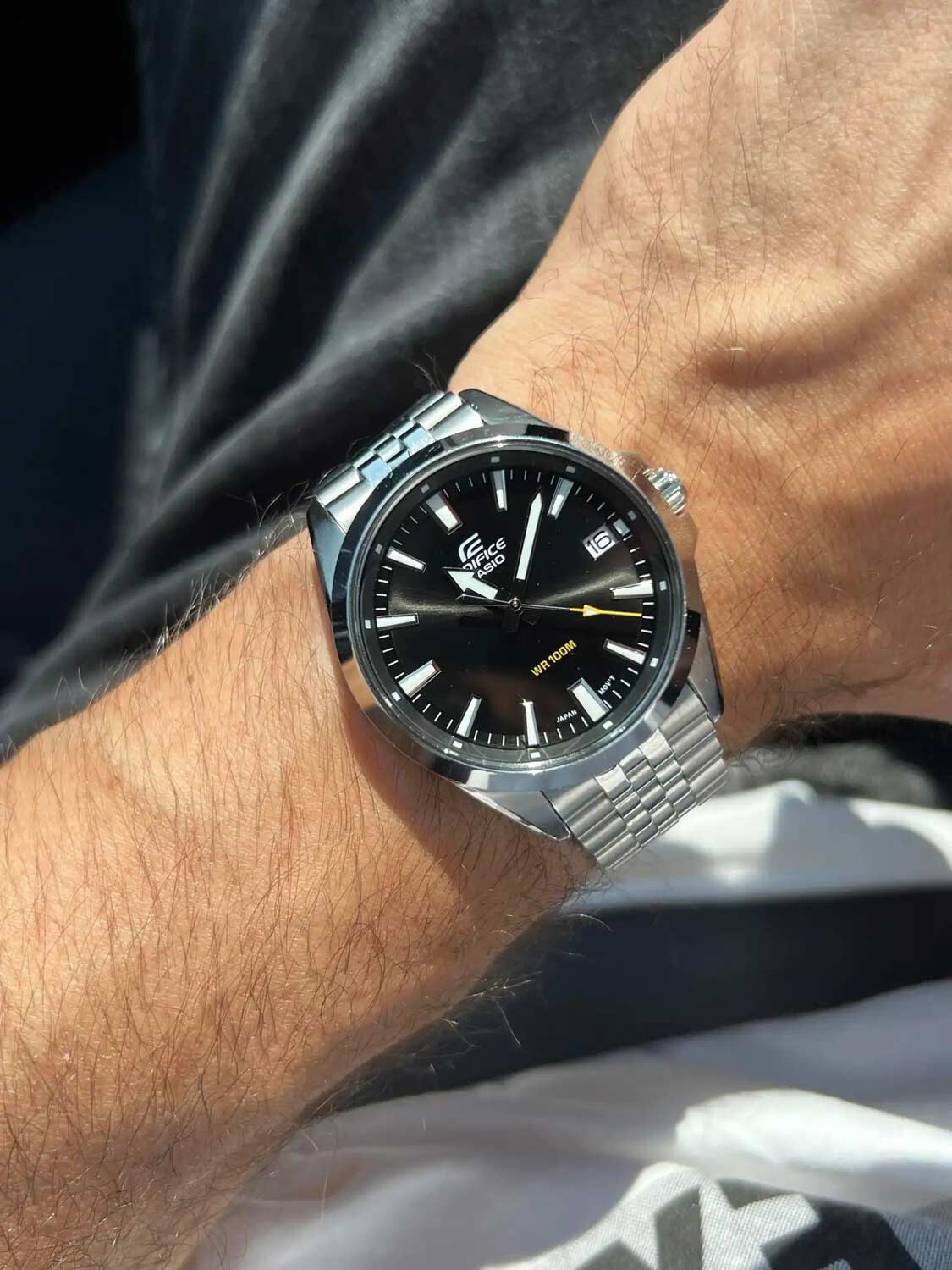 Наручные часы Casio Edifice EFV-100D-1A