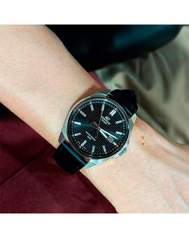 Наручные часы Casio Edifice EFV-150L-1A, изображение 2