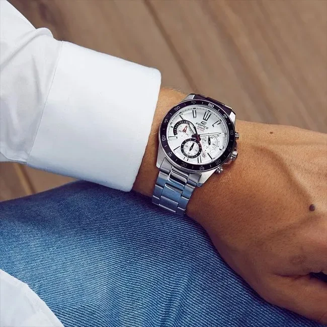 Наручные часы Casio Edifice EFV-570D-7A