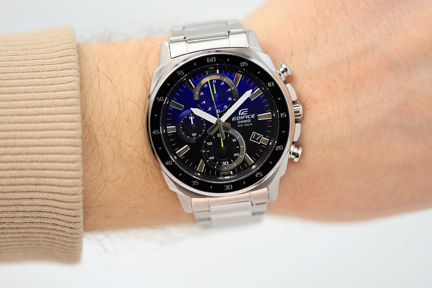 Наручные часы Casio Edifice EFV-600D-2A