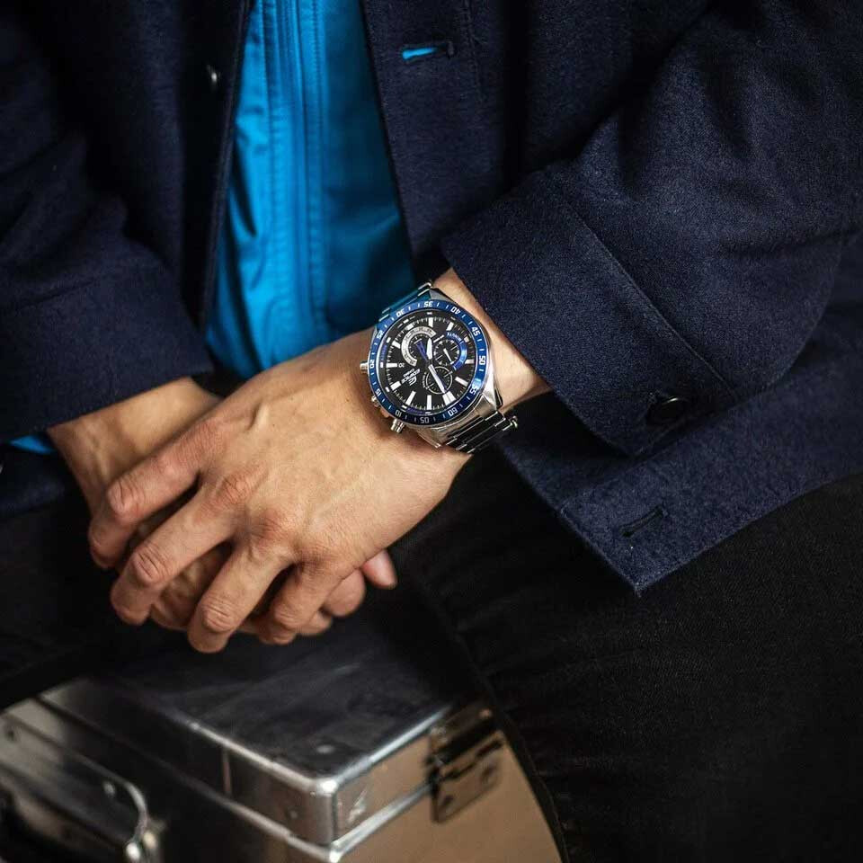 Наручные часы Casio Edifice EFV-620D-1A2