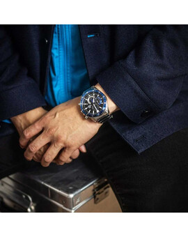 Наручные часы Casio Edifice EFV-620D-1A2, изображение 2