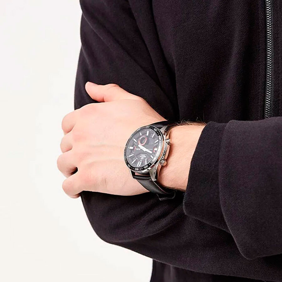 Наручные часы Casio Edifice EFV-C100L-1A