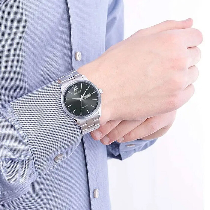 Наручные часы Citizen BM8550-81E