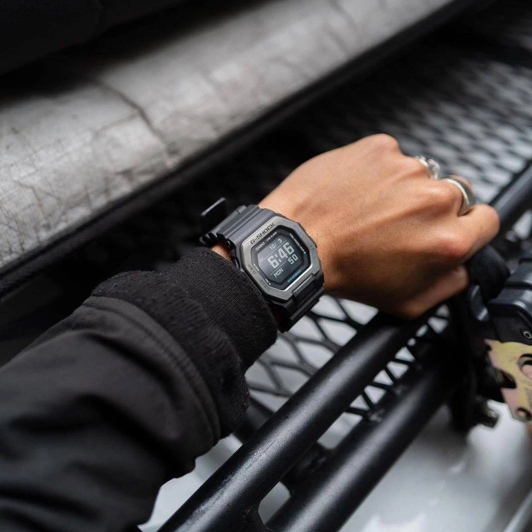 Наручные часы Casio G-SHOCK GBX-100-1