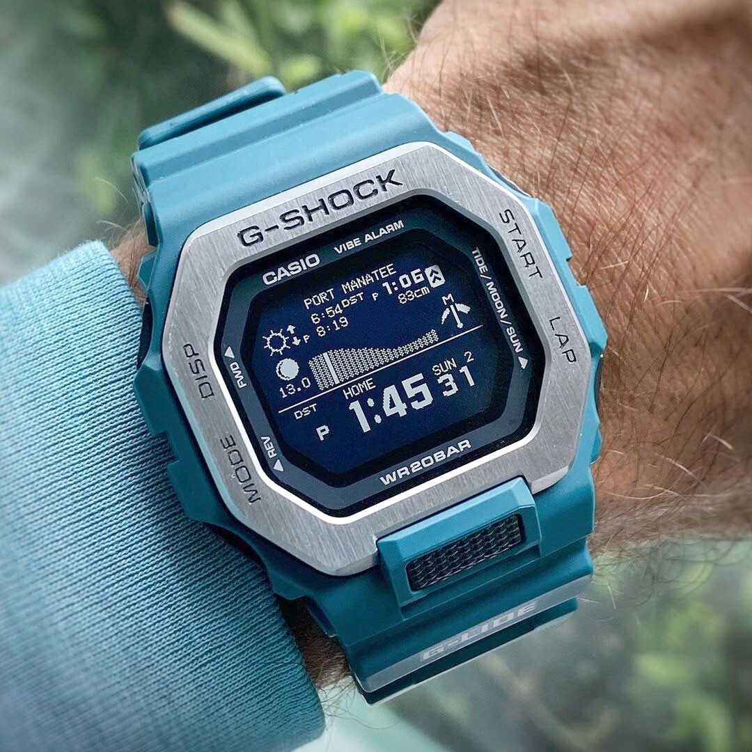 Наручные часы Casio G-SHOCK GBX-100-2