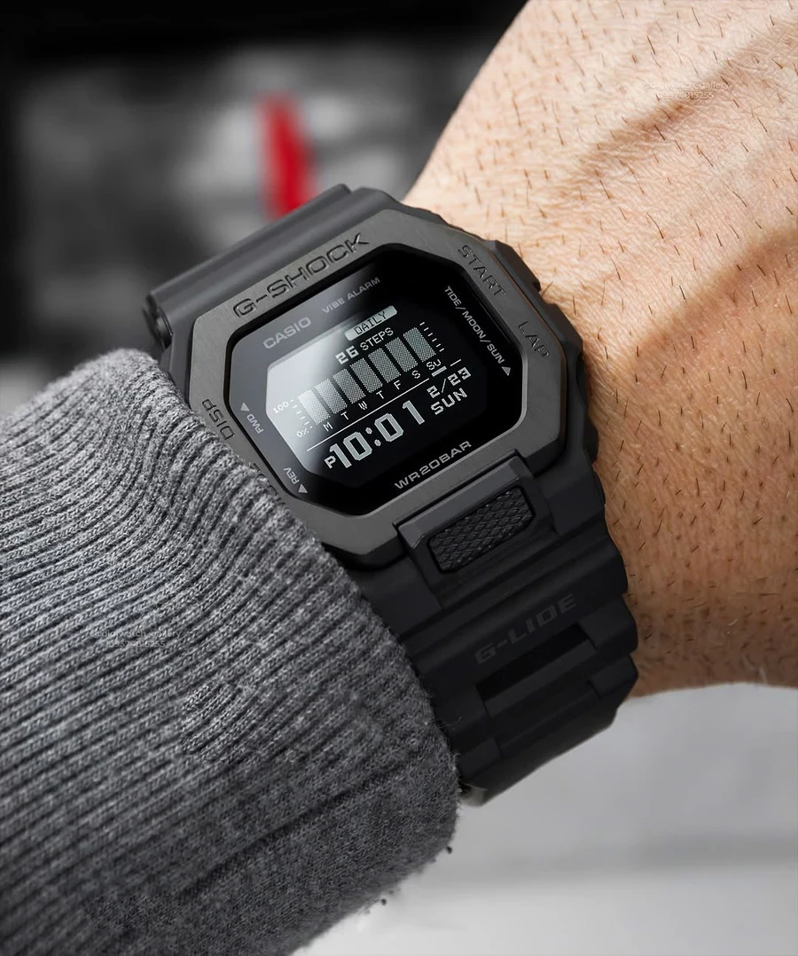 Наручные часы Casio G-SHOCK GBX-100NS-1E