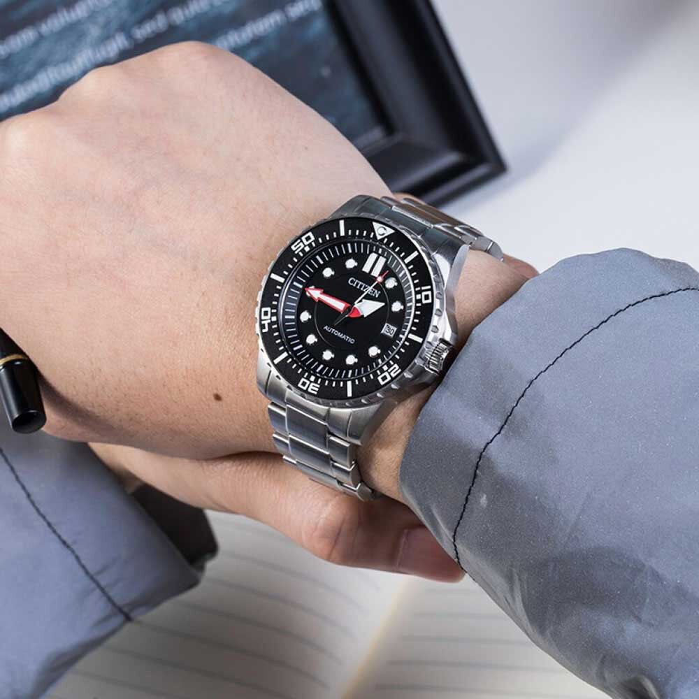 Наручные часы Citizen NJ0120-81E