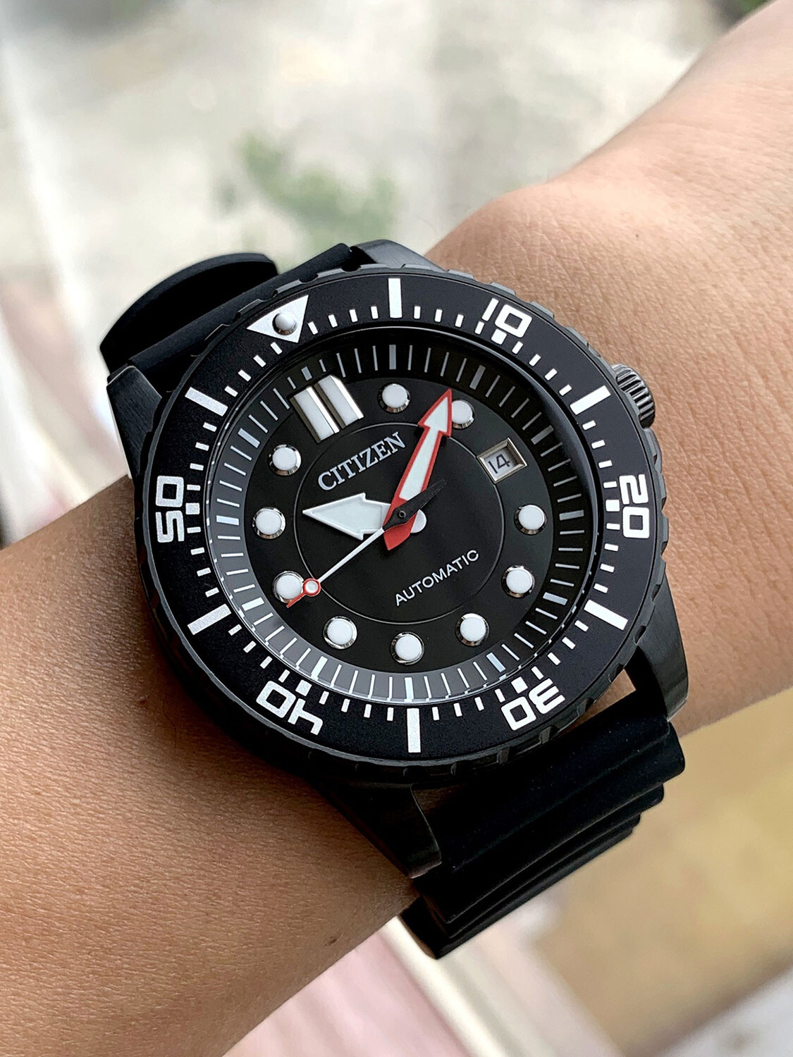 Наручные часы Citizen NJ0125-11E